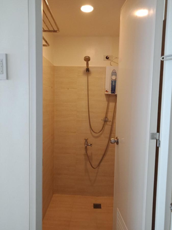 Mabolo Garden Flat A6 With Free Rooftop Pool 세부 외부 사진